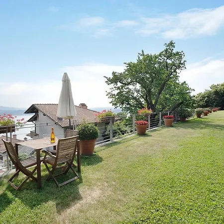 Chalet Il Fienile Belgirate